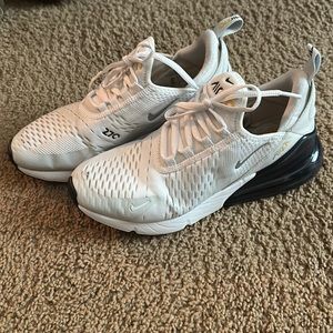 Air Max 270 Kids 6.5 Y- White / Navy / Yellow